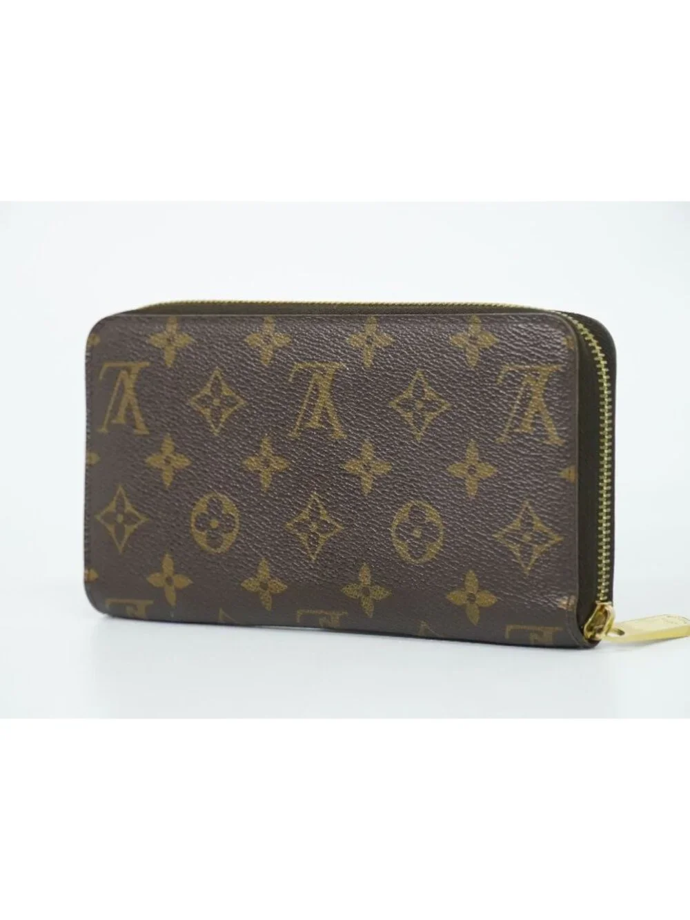 Louis Vuitton brand louis